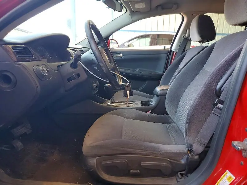 2013 CHEVROLET IMPALA LT  