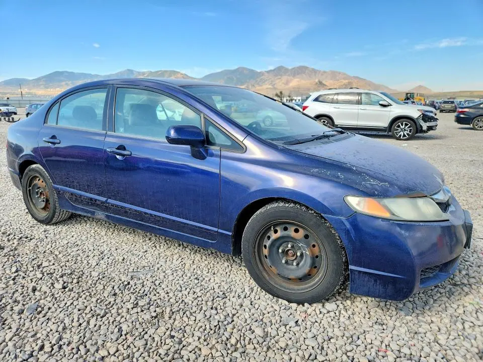 2011 HONDA CIVIC LX  