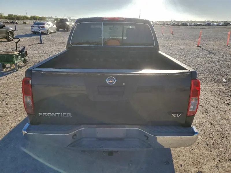 2015 NISSAN FRONTIER S  