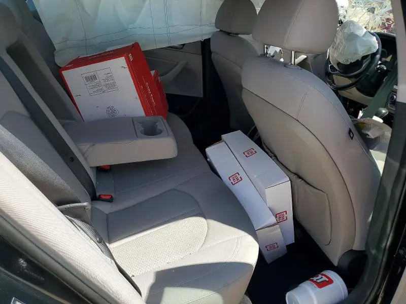 2019 HYUNDAI SONATA SEL  