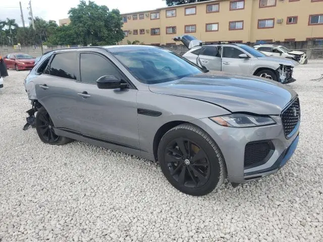 2024 JAGUAR F-PACE R-DYNAMIC S  