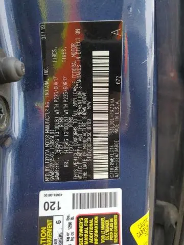 2019 TOYOTA SIENNA XLE  