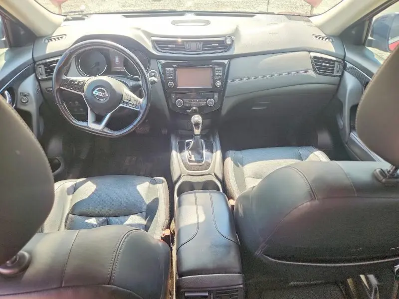 2017 NISSAN ROGUE SL  