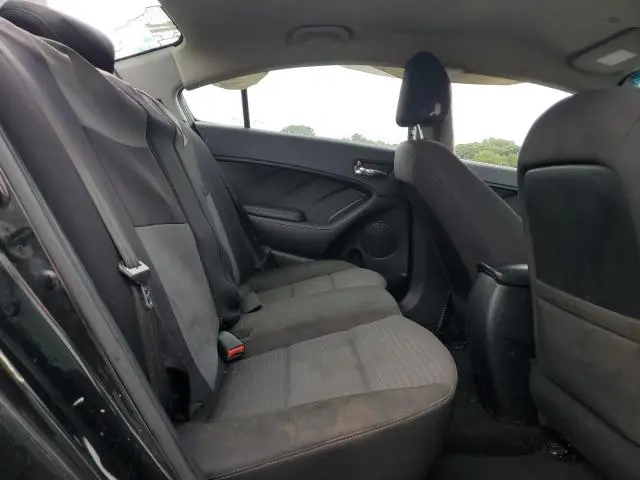 2016 KIA FORTE LX  