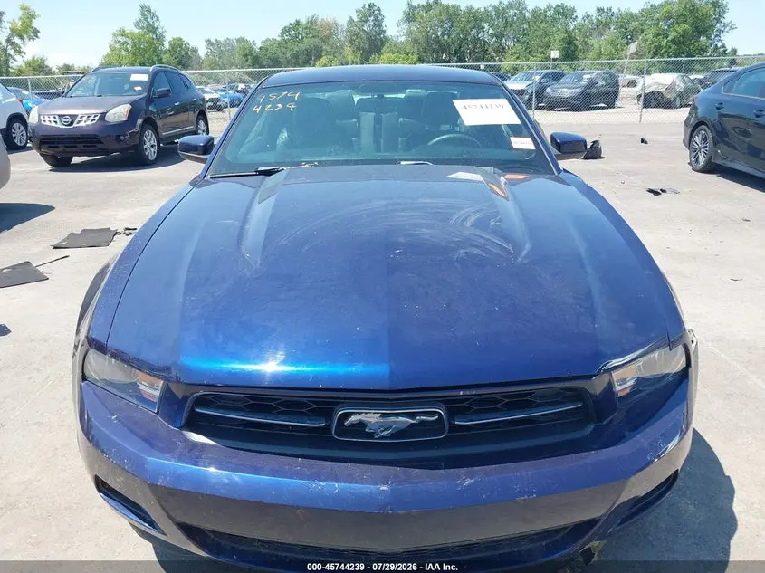 2011 FORD MUSTANG V6 PREMIUM