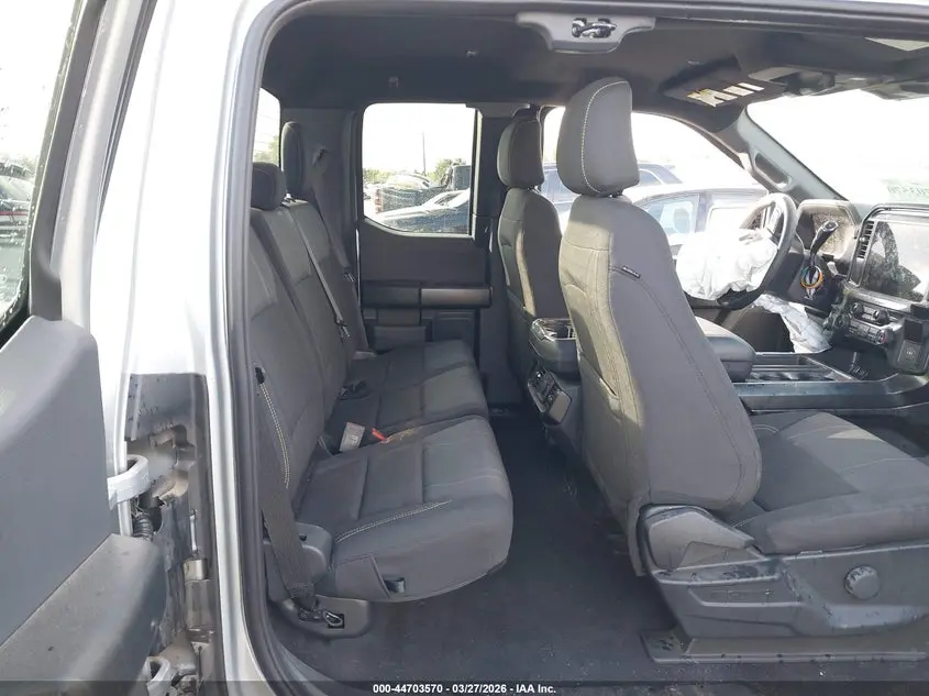 2025 FORD F-150 STX
