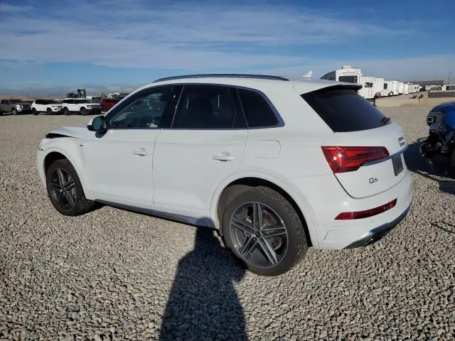 2022 AUDI Q5 E PREMIUM PLUS 55  
