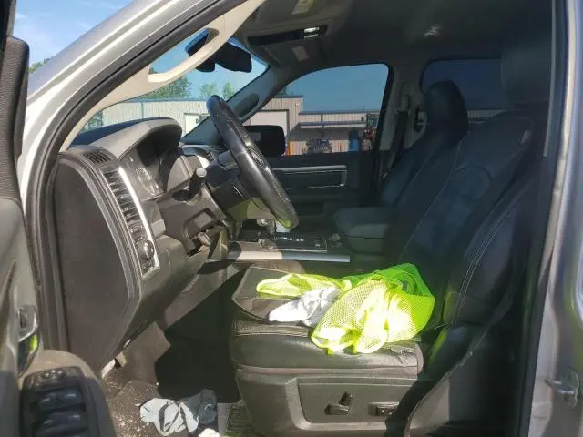 2013 RAM 1500 SLT  