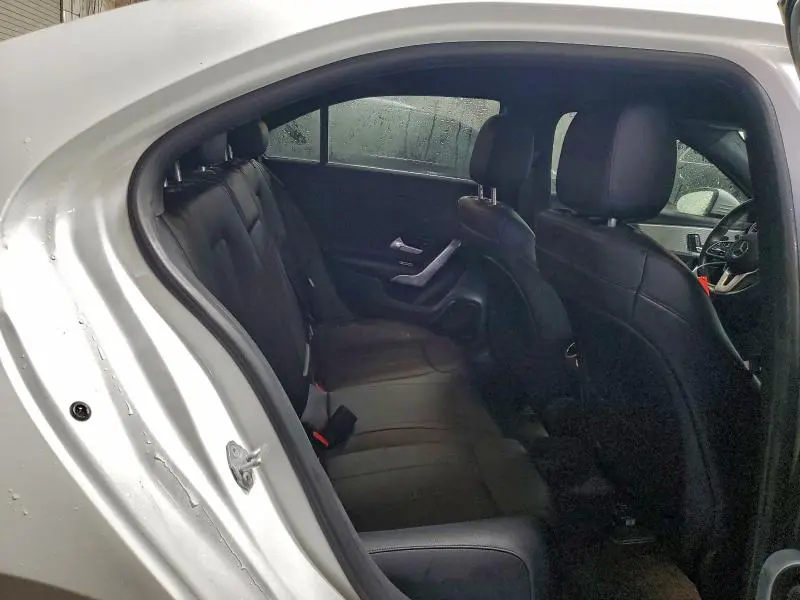 2019 MERCEDES-BENZ A 220 4MATIC  