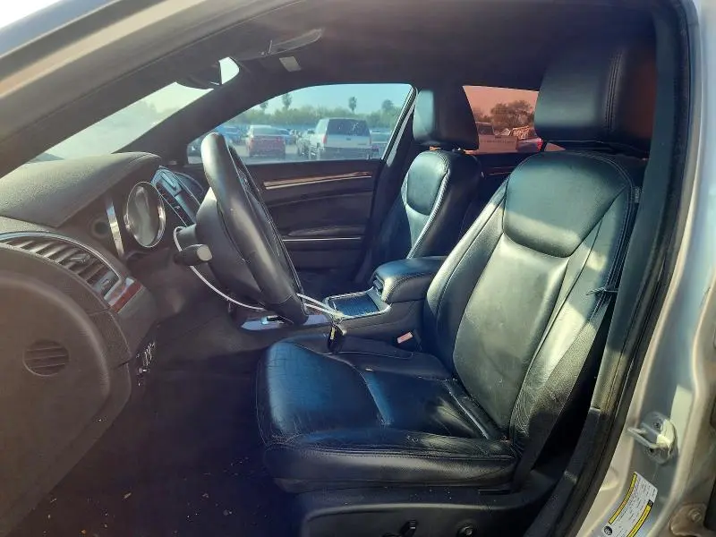 2012 CHRYSLER 300 LIMITED  