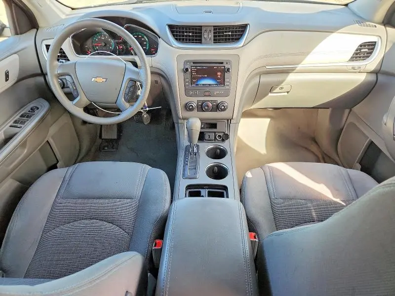 2017 CHEVROLET TRAVERSE LS  