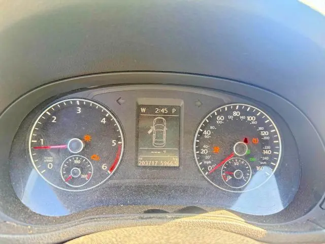 2015 VOLKSWAGEN PASSAT SE  