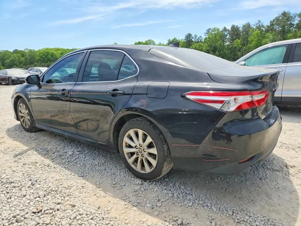 2020 TOYOTA CAMRY LE  