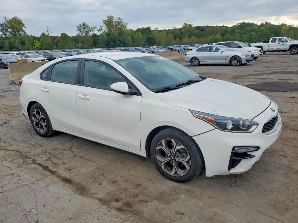 2020 KIA FORTE LXS  