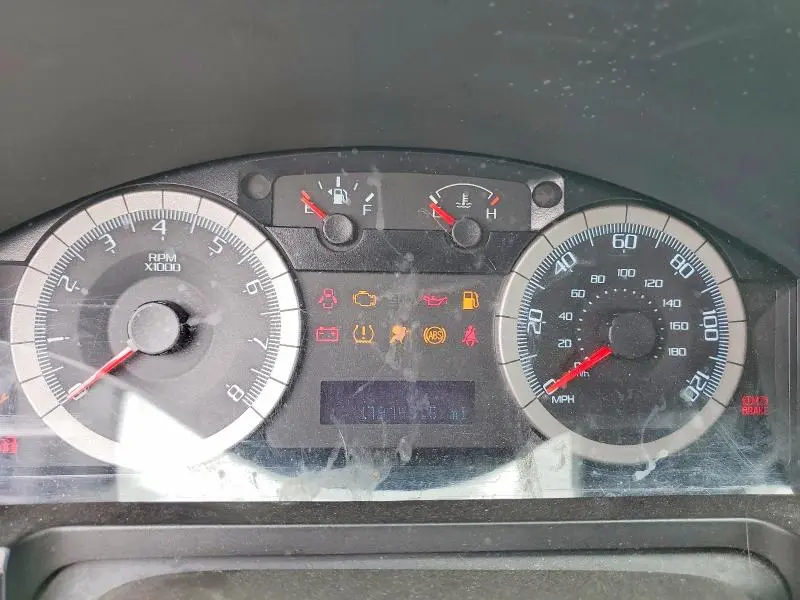 2010 FORD ESCAPE LIMITED  