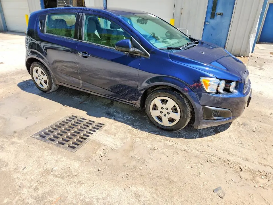 2015 CHEVROLET SONIC LS  