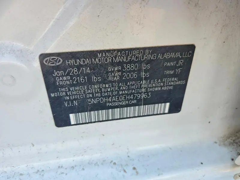 2014 HYUNDAI ELANTRA SE  