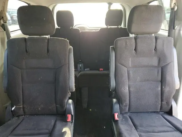 2016 DODGE GRAND CARAVAN SE  