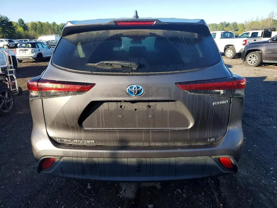 2021 TOYOTA HIGHLANDER HYBRID LE  