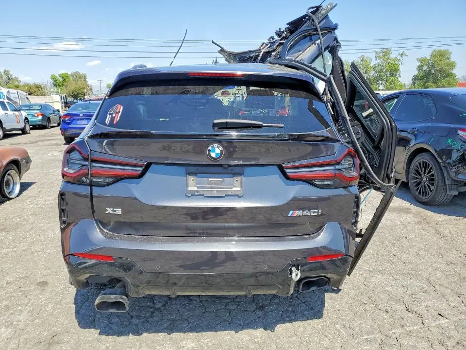 2022 BMW X3 M40I  
