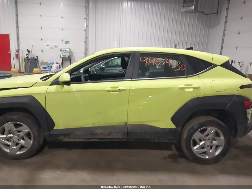 2024 HYUNDAI KONA SE