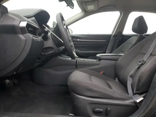 2022 NISSAN ALTIMA SV  