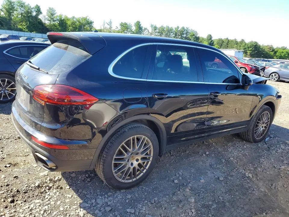 2018 PORSCHE CAYENNE   