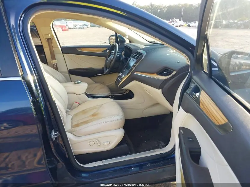 2015 LINCOLN MKC  