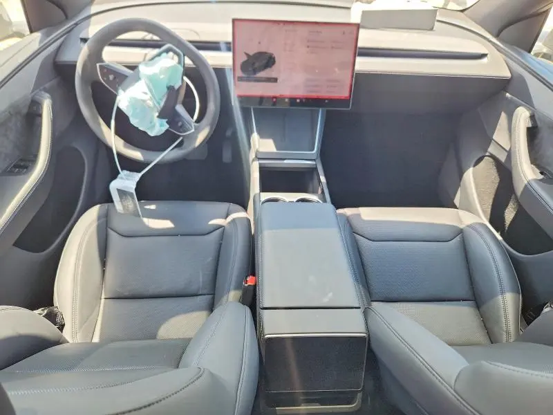 2026 TESLA MODEL Y   