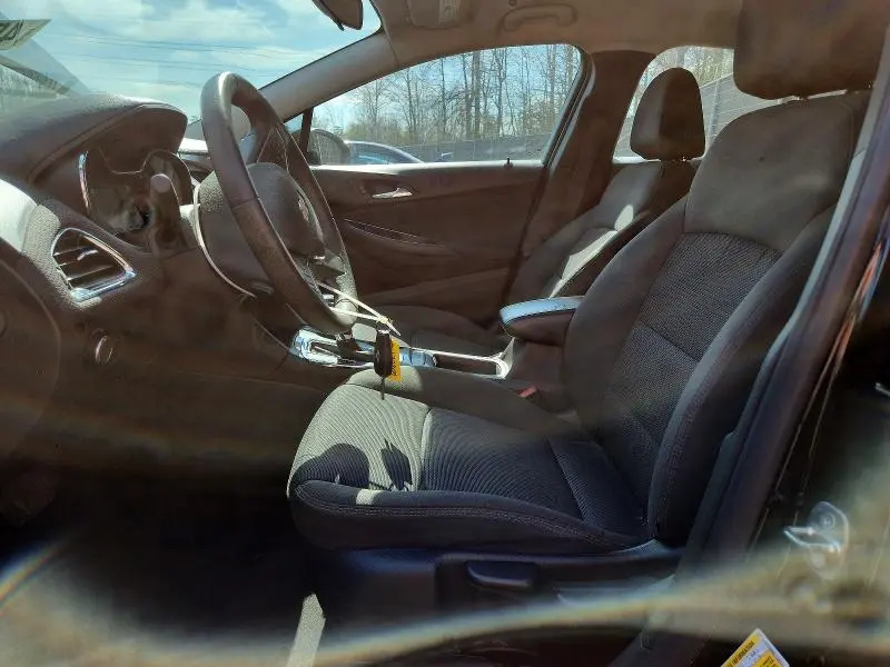 2016 CHEVROLET CRUZE LT  