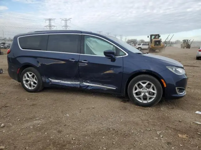 2017 CHRYSLER PACIFICA TOURING L PLUS  
