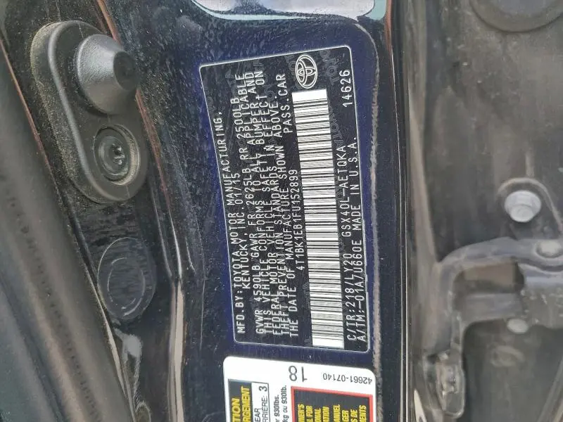 2015 TOYOTA AVALON XLE  