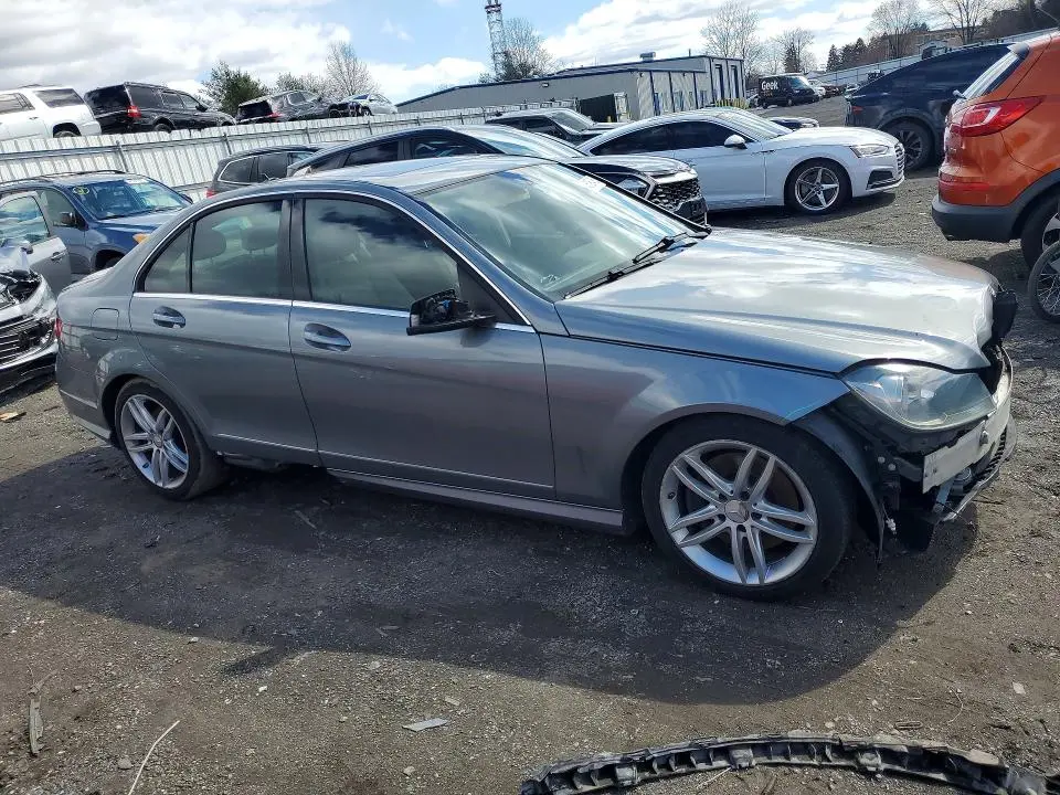 2013 MERCEDES-BENZ C 300 4MATIC  