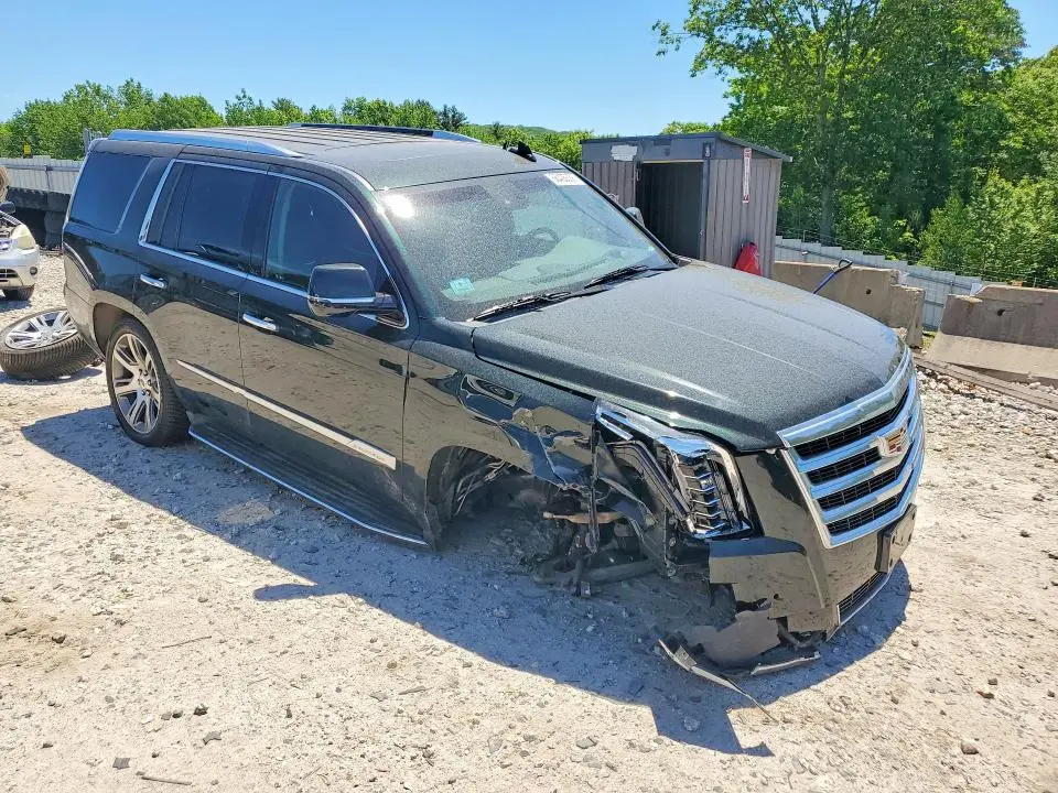 2016 CADILLAC ESCALADE LUXURY  