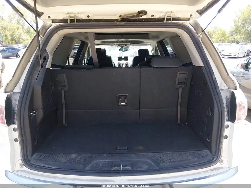 2011 GMC ACADIA DENALI
