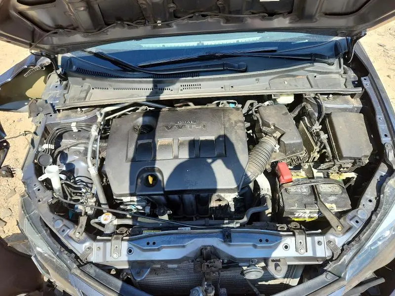 2018 TOYOTA COROLLA SE  