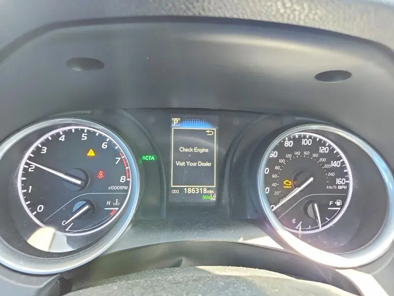 2018 TOYOTA CAMRY LE  