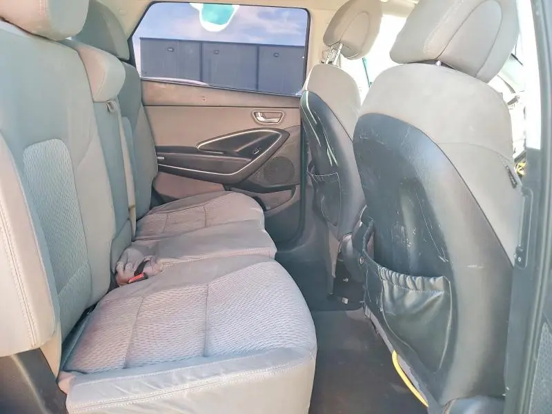 2013 HYUNDAI SANTA FE GLS  