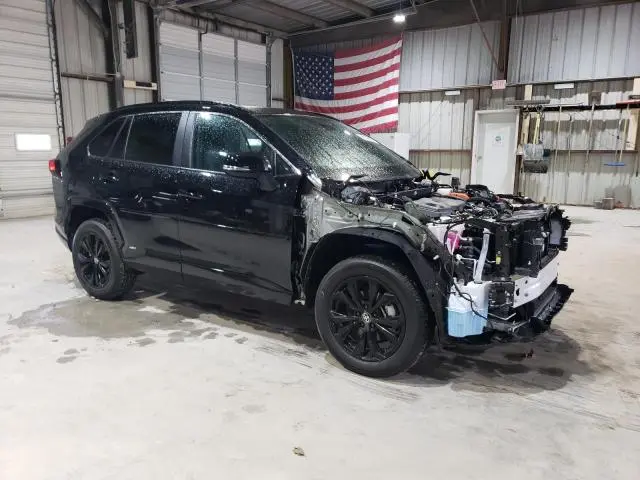 2024 TOYOTA RAV4 SE