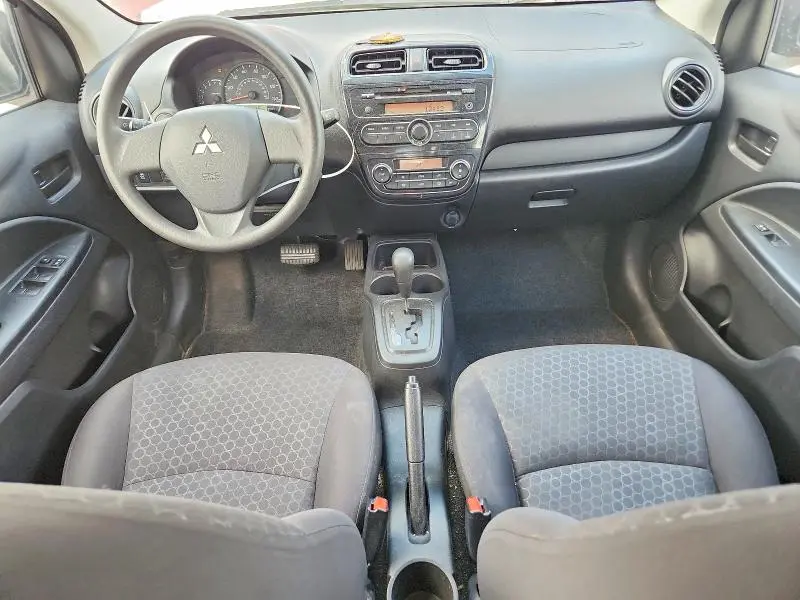 2015 MITSUBISHI MIRAGE DE  