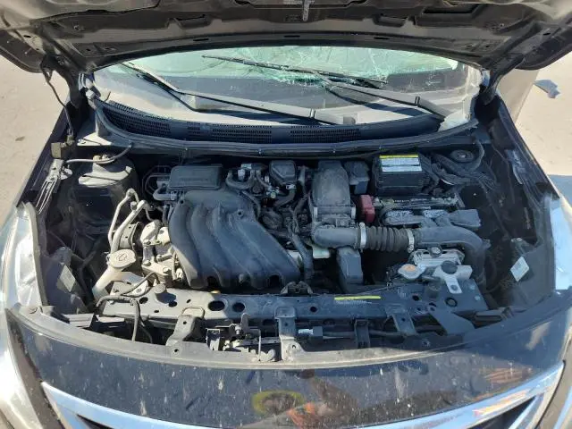 2019 NISSAN VERSA S  