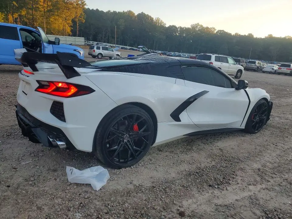 2022 CHEVROLET CORVETTE STINGRAY 2LT  