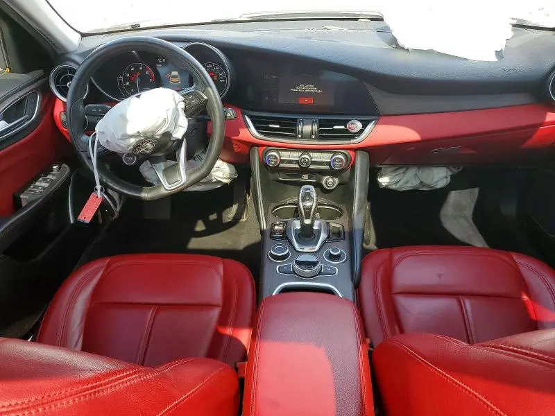 2020 ALFA ROMEO GIULIA TI  