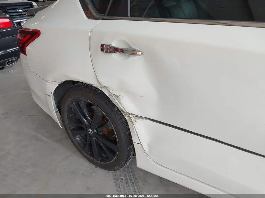 2018 NISSAN ALTIMA 2.5 SR