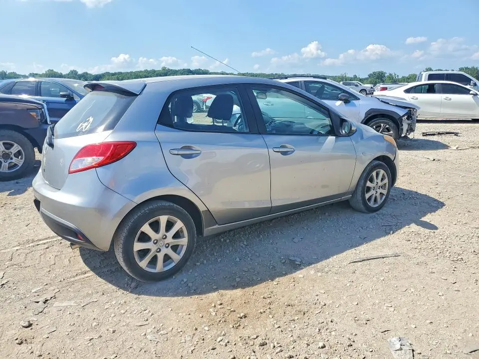 2012 MAZDA MAZDA2   