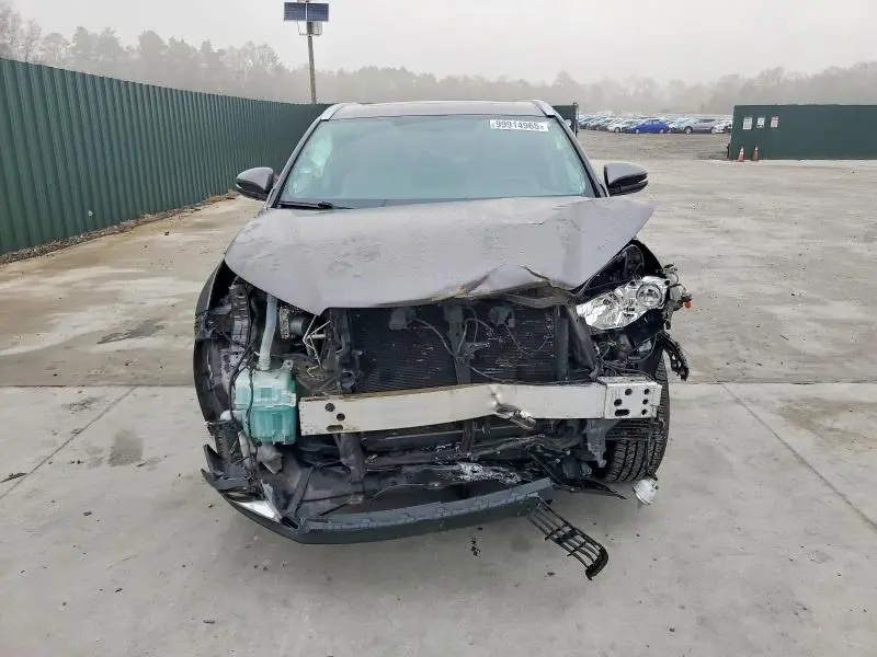 2016 TOYOTA HIGHLANDER LIMITED  