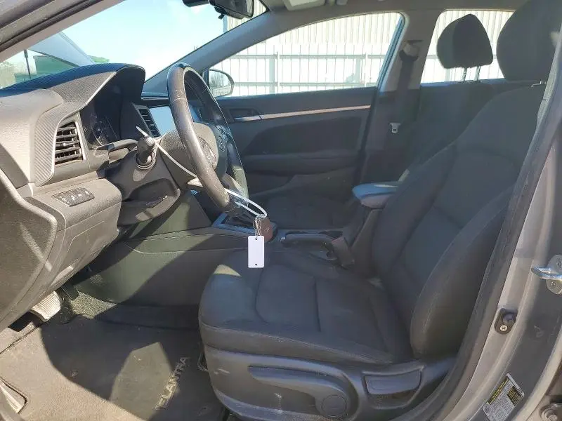 2019 HYUNDAI ELANTRA SEL  