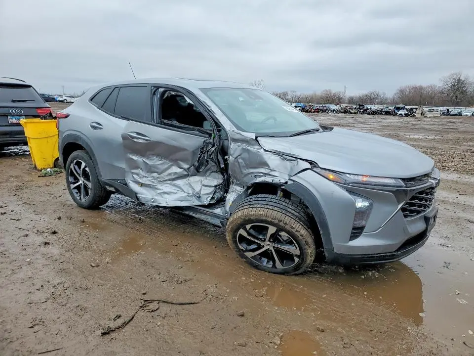 2024 CHEVROLET TRAX 1RS  