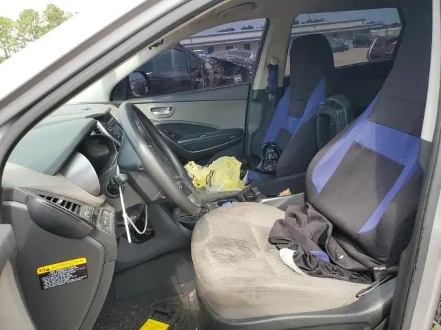 2016 HYUNDAI SANTA FE SE  