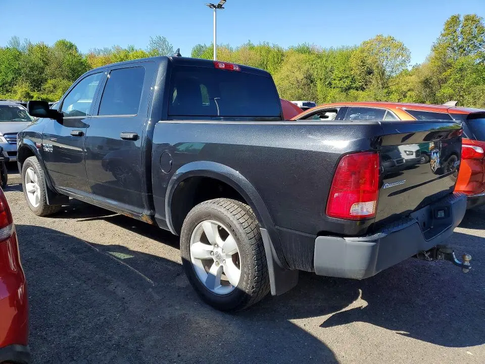 2015 RAM 1500 SLT  